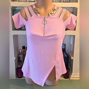 Chicme Pink Top XL Rhinestone Strappy Stretchy Split Hem Cold Shoulder EUC